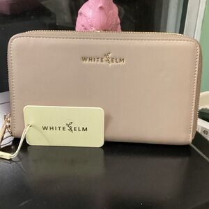White Elm Vera Wallet 🤎🤍 Wristlet 🤍🤎 BNWT